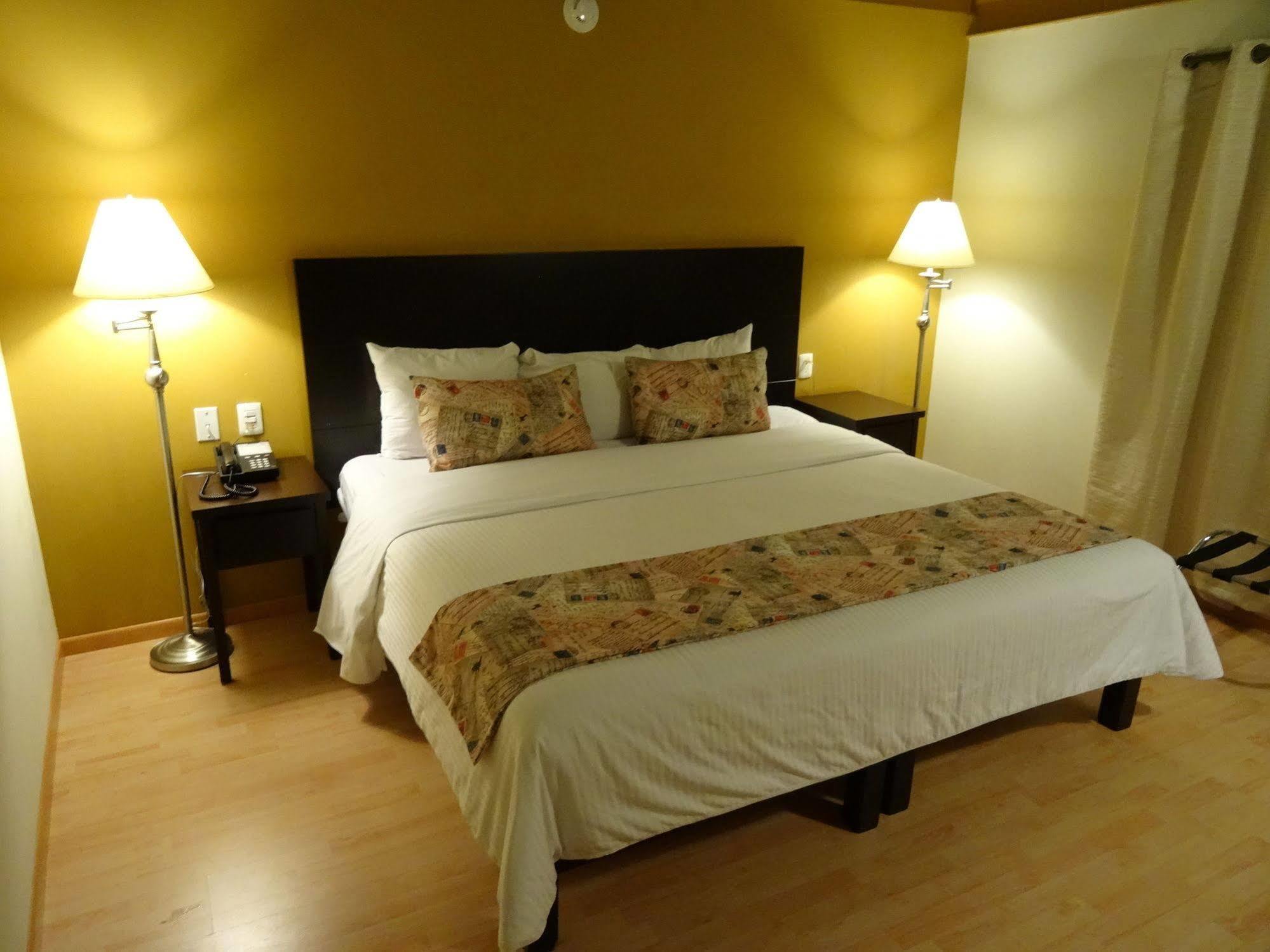 Hotel El Dorado Hermosillo Exterior photo